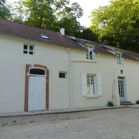 Chateau Du Saulsoy